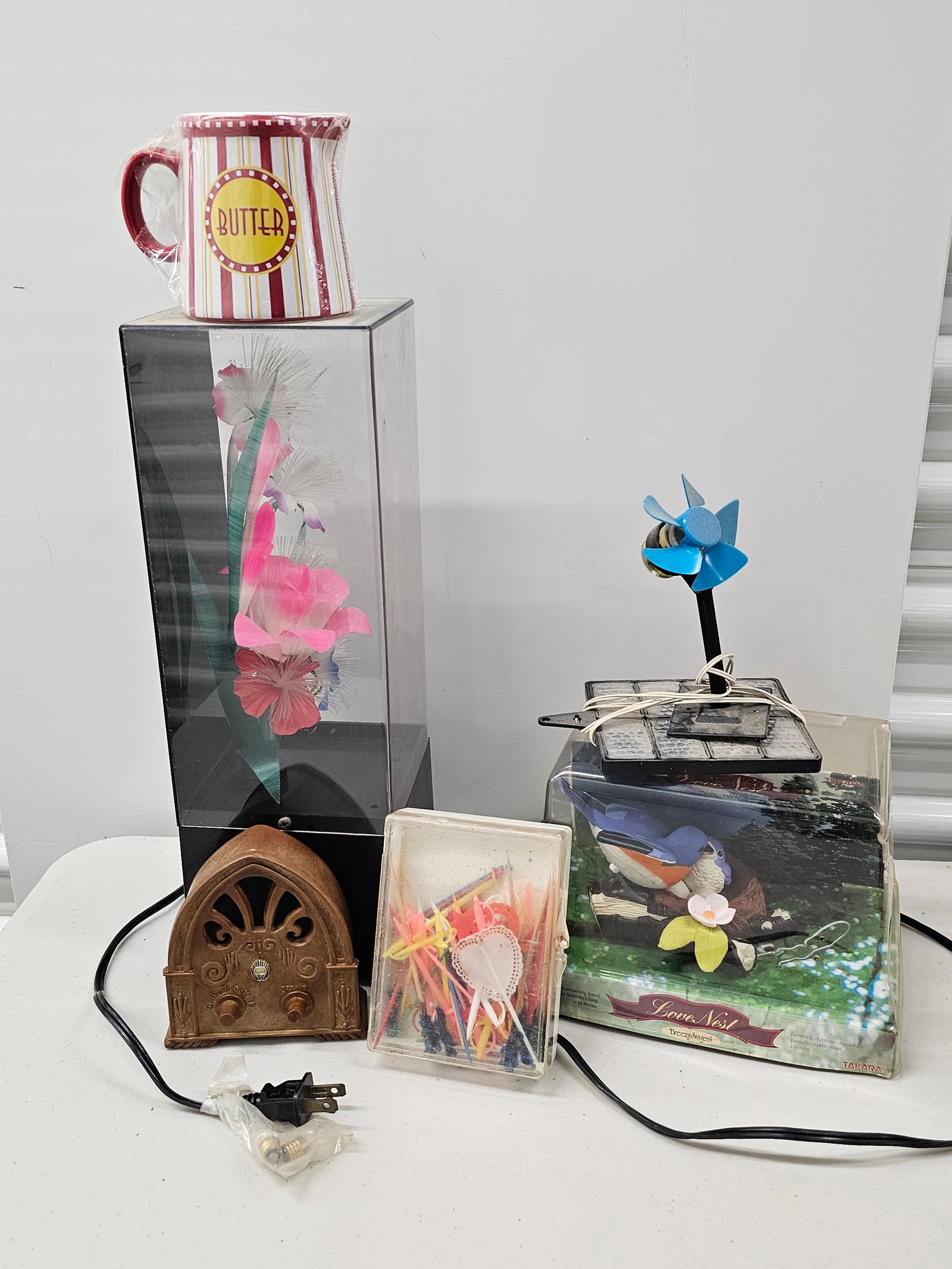 Vintage Home Items incl Fiber Optic Lamp (1 of 1)