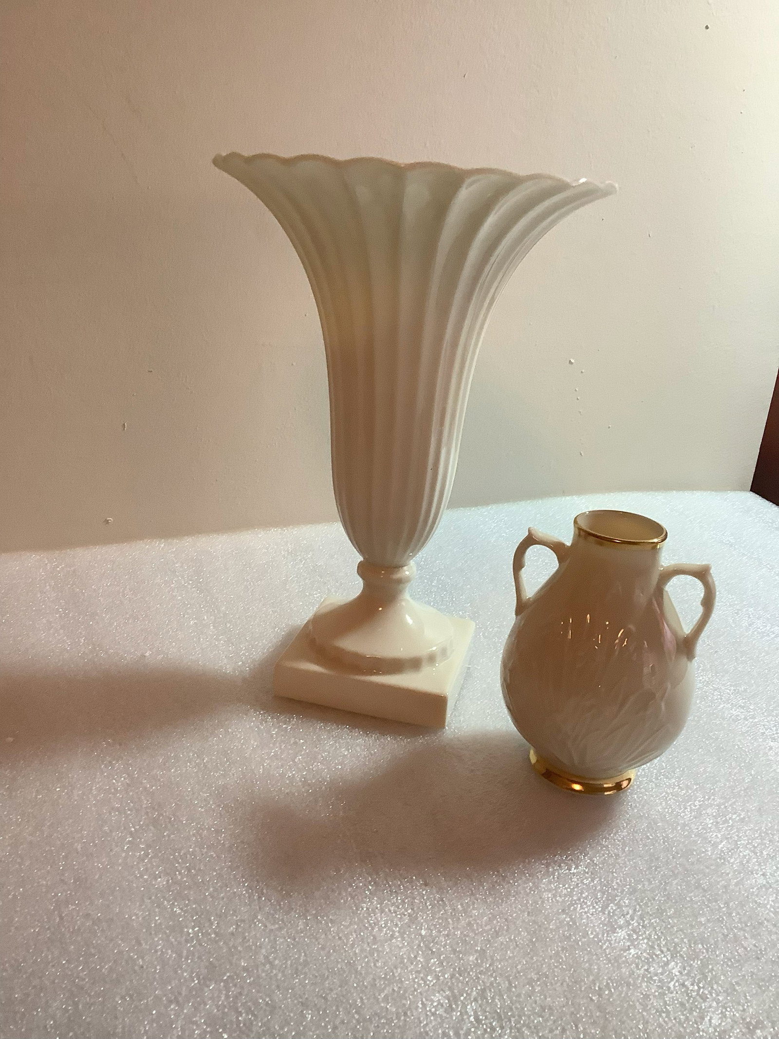 Lenox Vase and mini Lenox Vase Tallest 9": Lenox Vase and mini Lenox Vase Tallest 9"