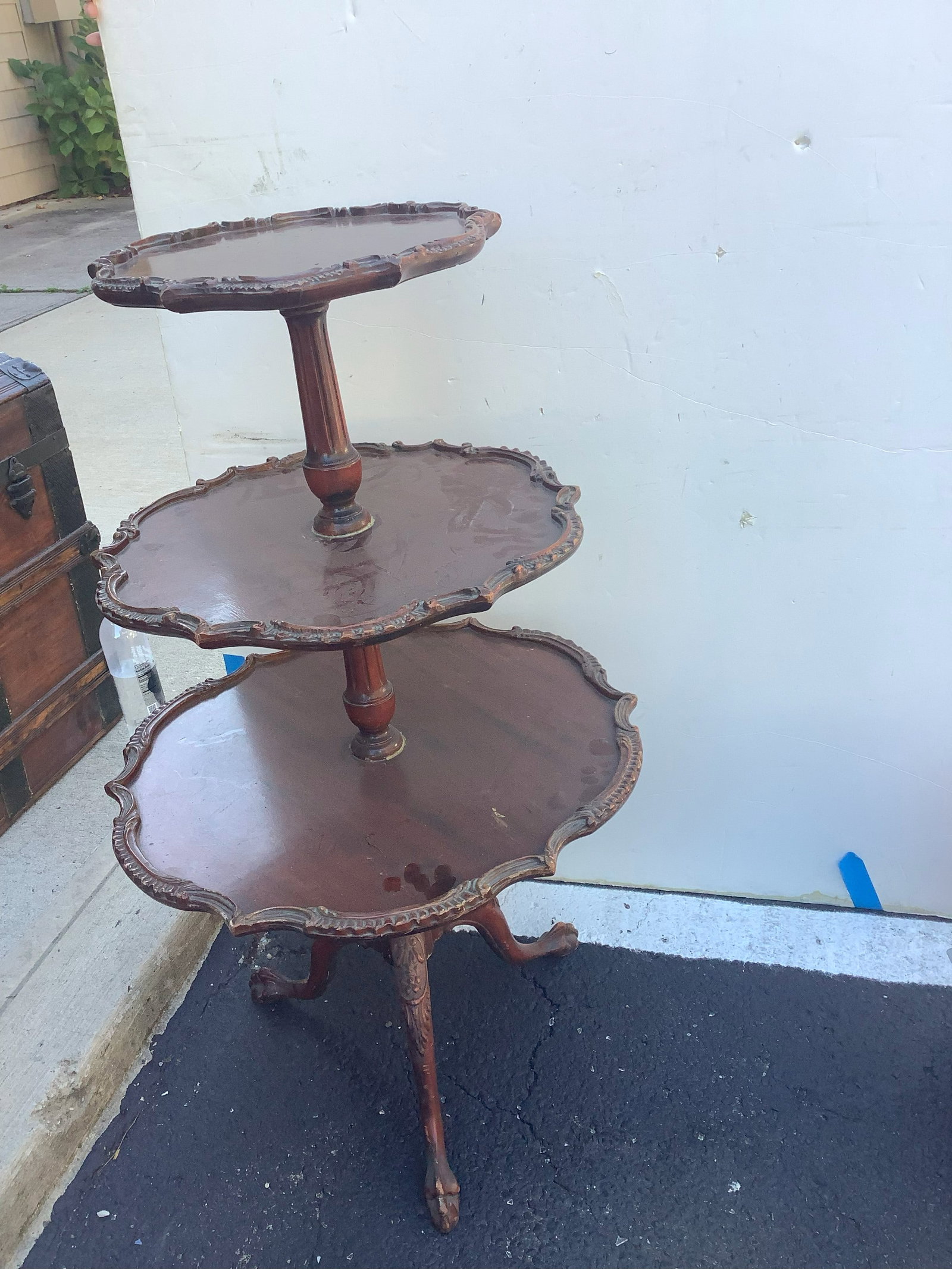 Vintage 3 Tier Table 41 in tall (1 of 1)