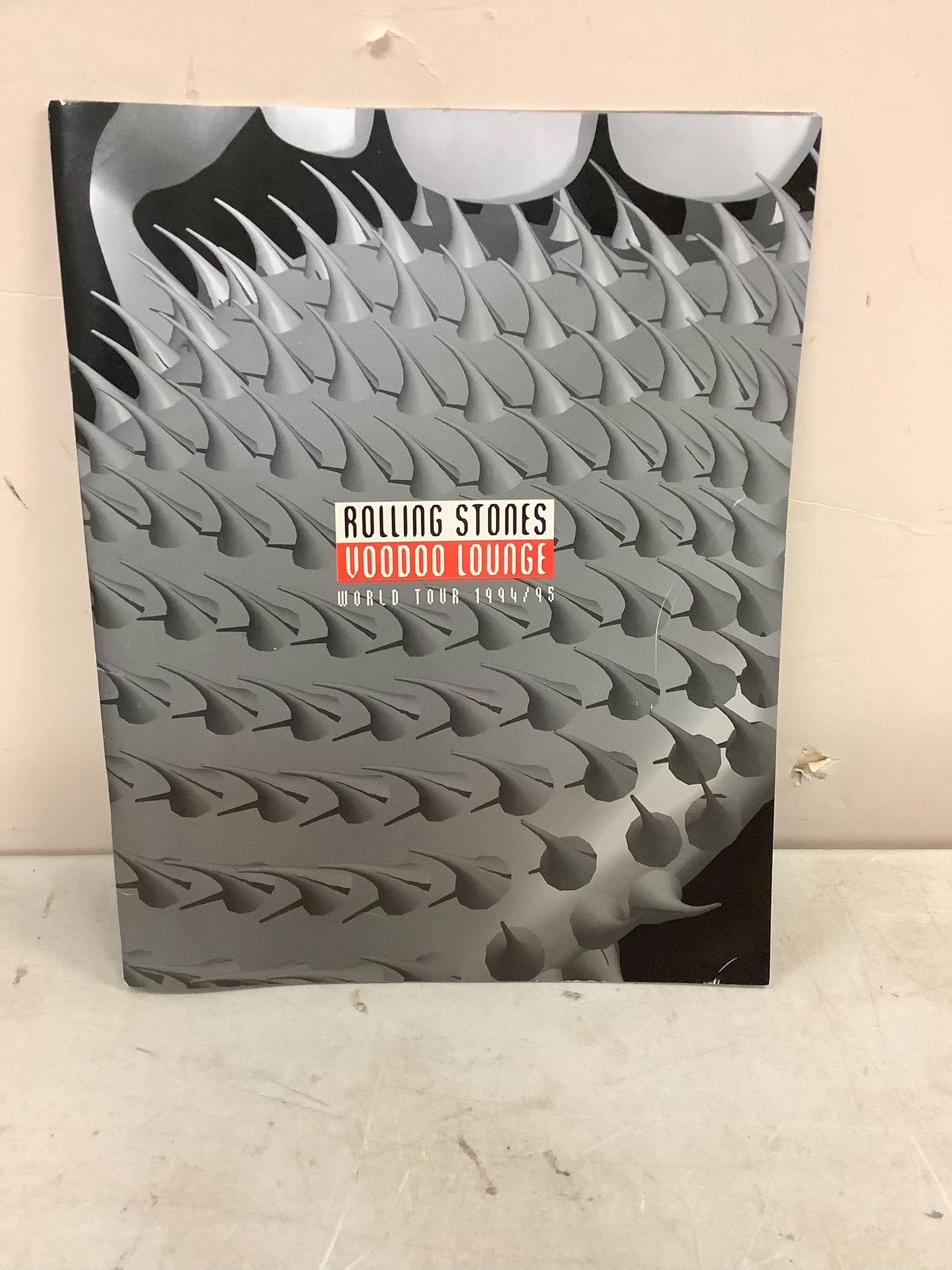 The Rolling stones voodoo lounge world tour 1994/95 magazine (1 of 1)