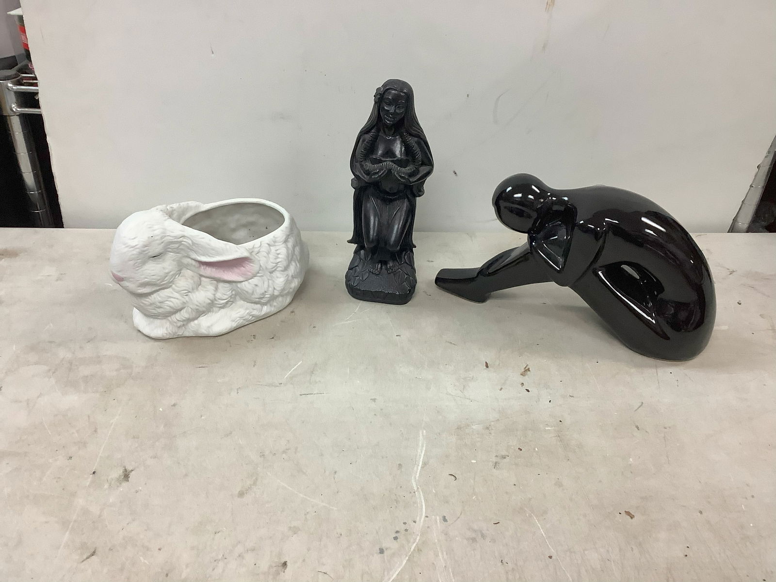 Lei Hula Dancer Made in Hawaii, Art Deco Figure, F.T.D.A 1987 Rabbit Planter (1 of 1)