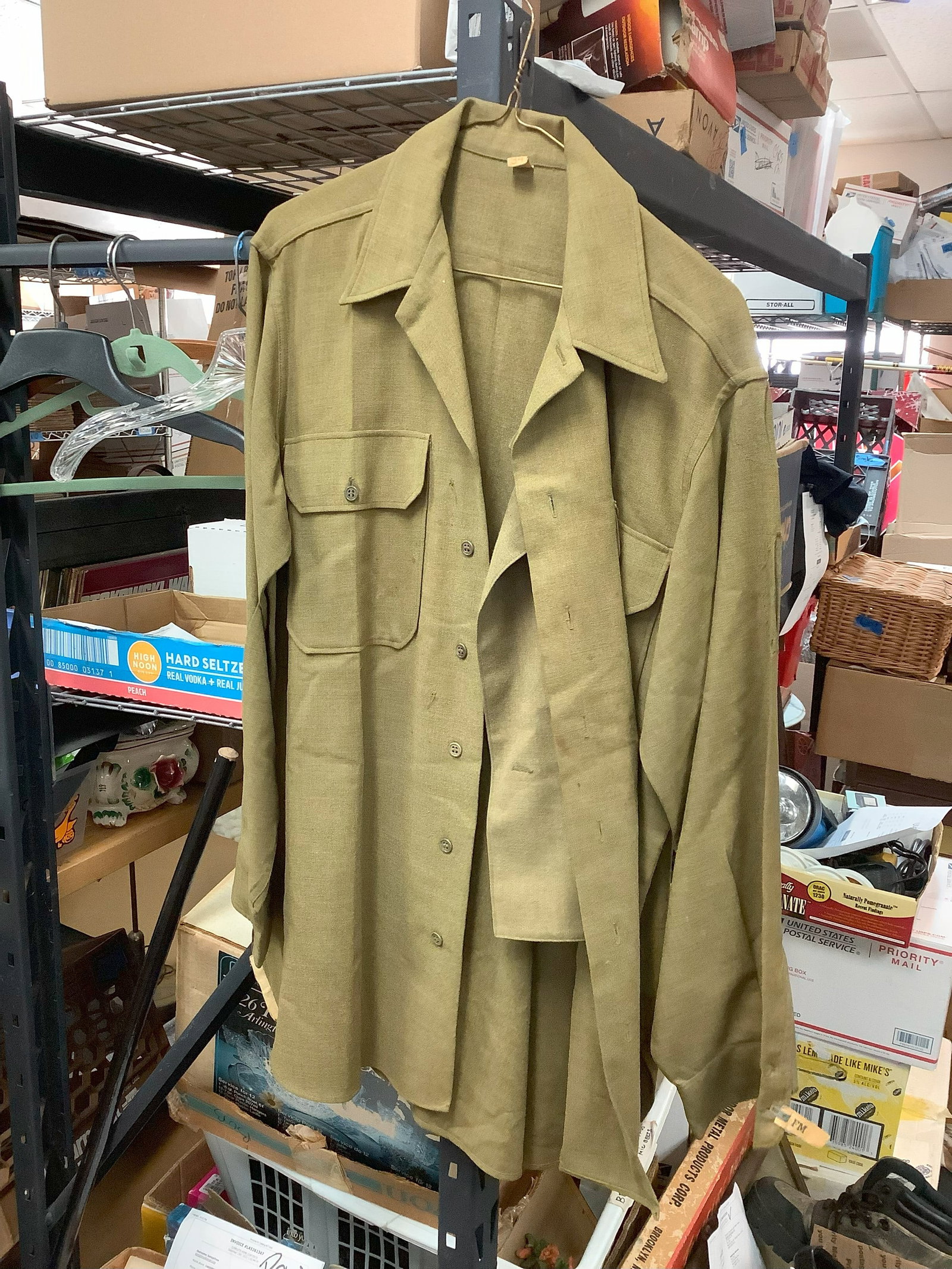 Military Shirt - Korean War Era 34 Chest 16 Sleeve: Military Shirt - Korean War Era 34 Chest 16 Sleeve