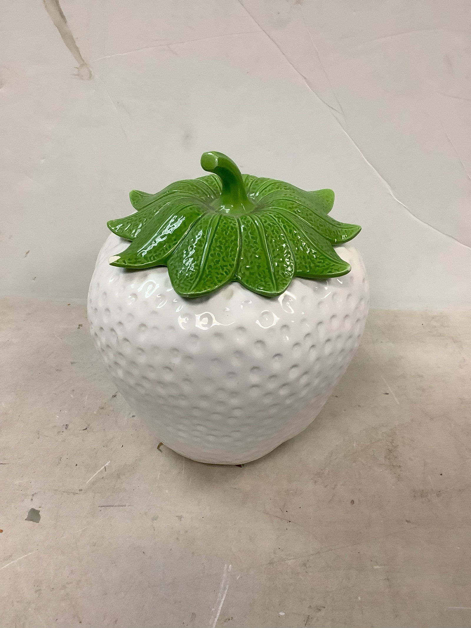 Vintage White Strawberry Container/Jar with Lid 8 in tall COOKIE JAR: Vintage White Strawberry Container/Jar with Lid 8 in tall