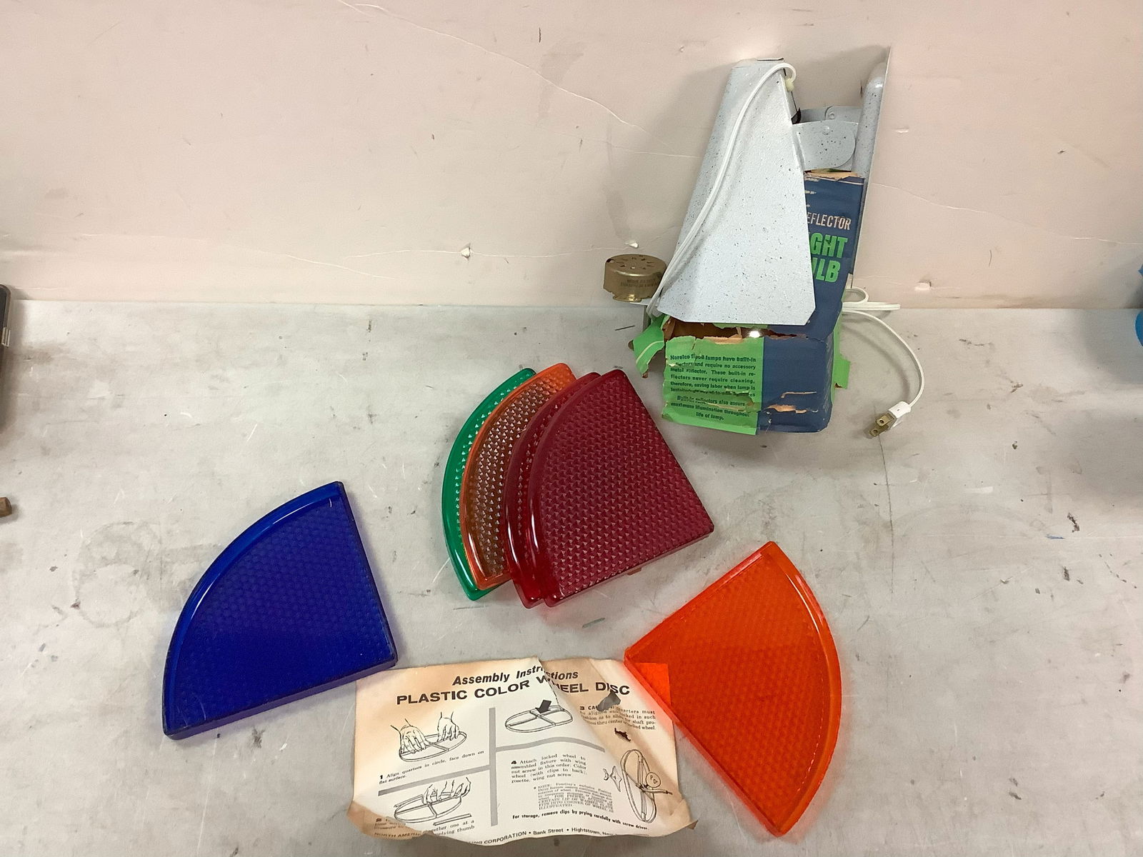 Norelco Reflector Light Bulb, Assorted Plastic Color Wheel Discs in box (1 of 1)