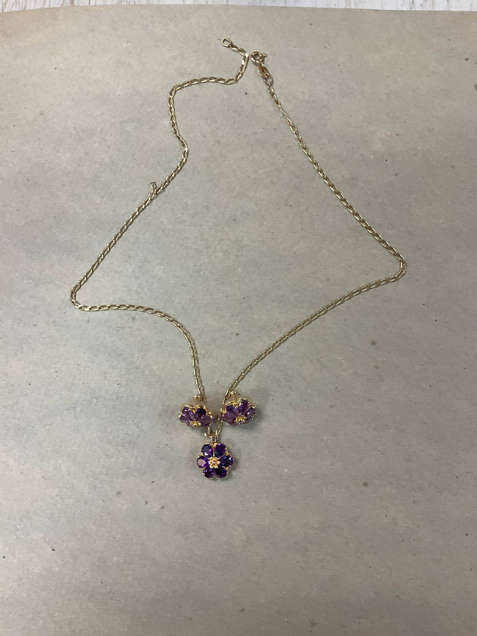 14k Gold Necklace, 14K Pendant and 14K Earrings with Amethyst Flowers 17.5: 14k Gold Necklace, 14K Pendant and 14K Earrings with Amethyst Flowers 17.5”