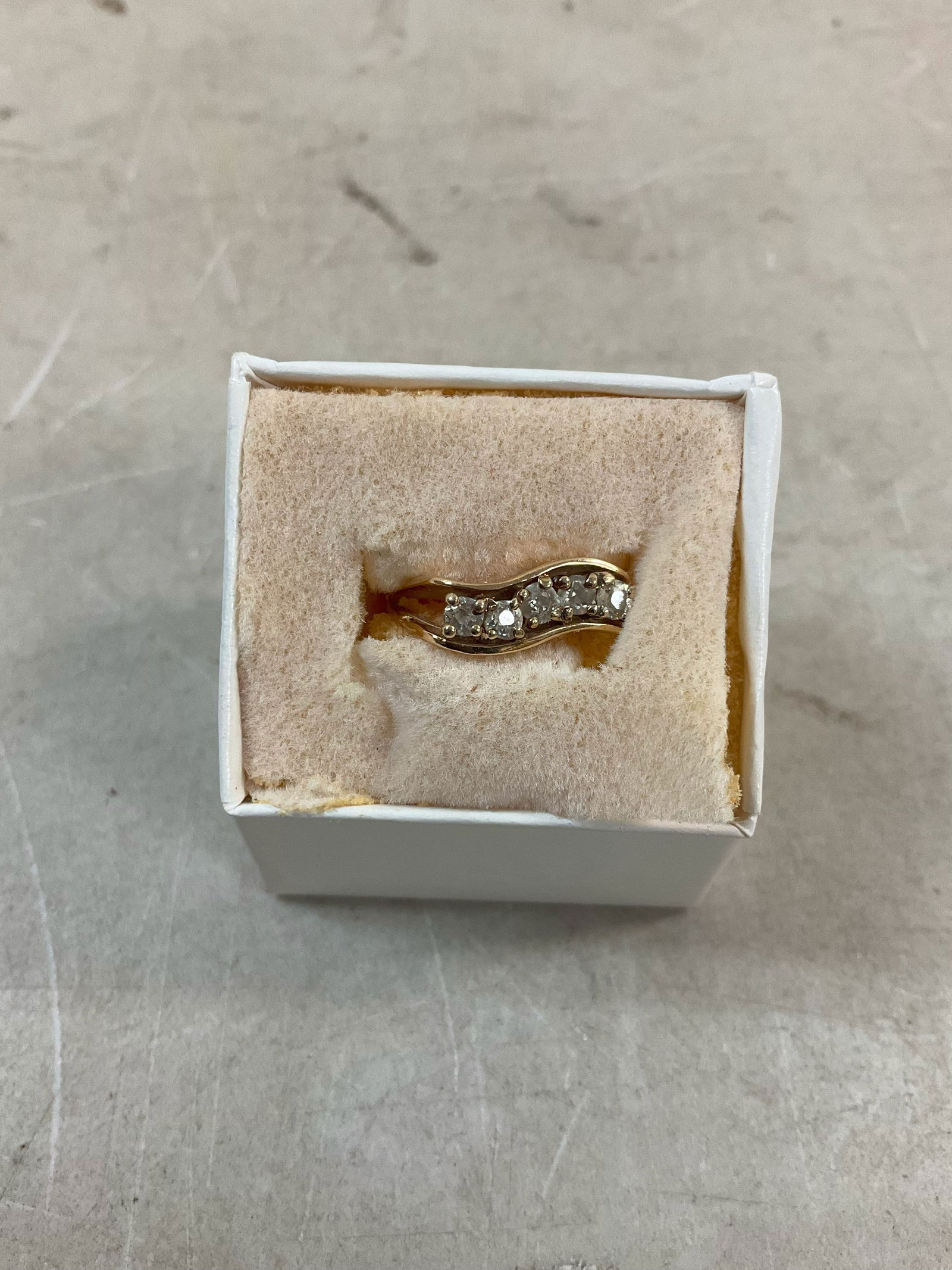 14 kt ring (1 of 1)