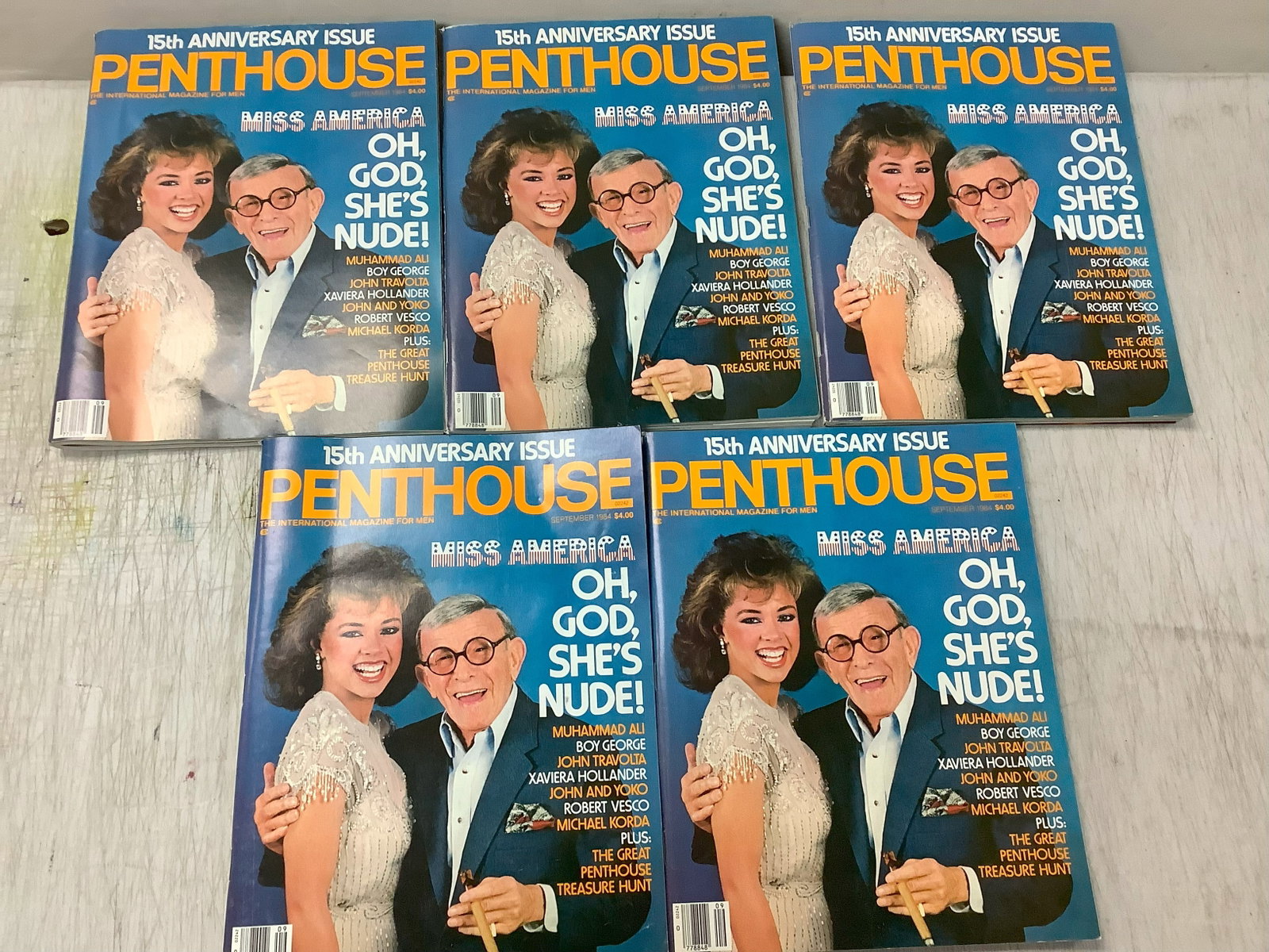 Lot of 5 penthouse magazine (same copy): Lot of 5 penthouse magazine (same copy)