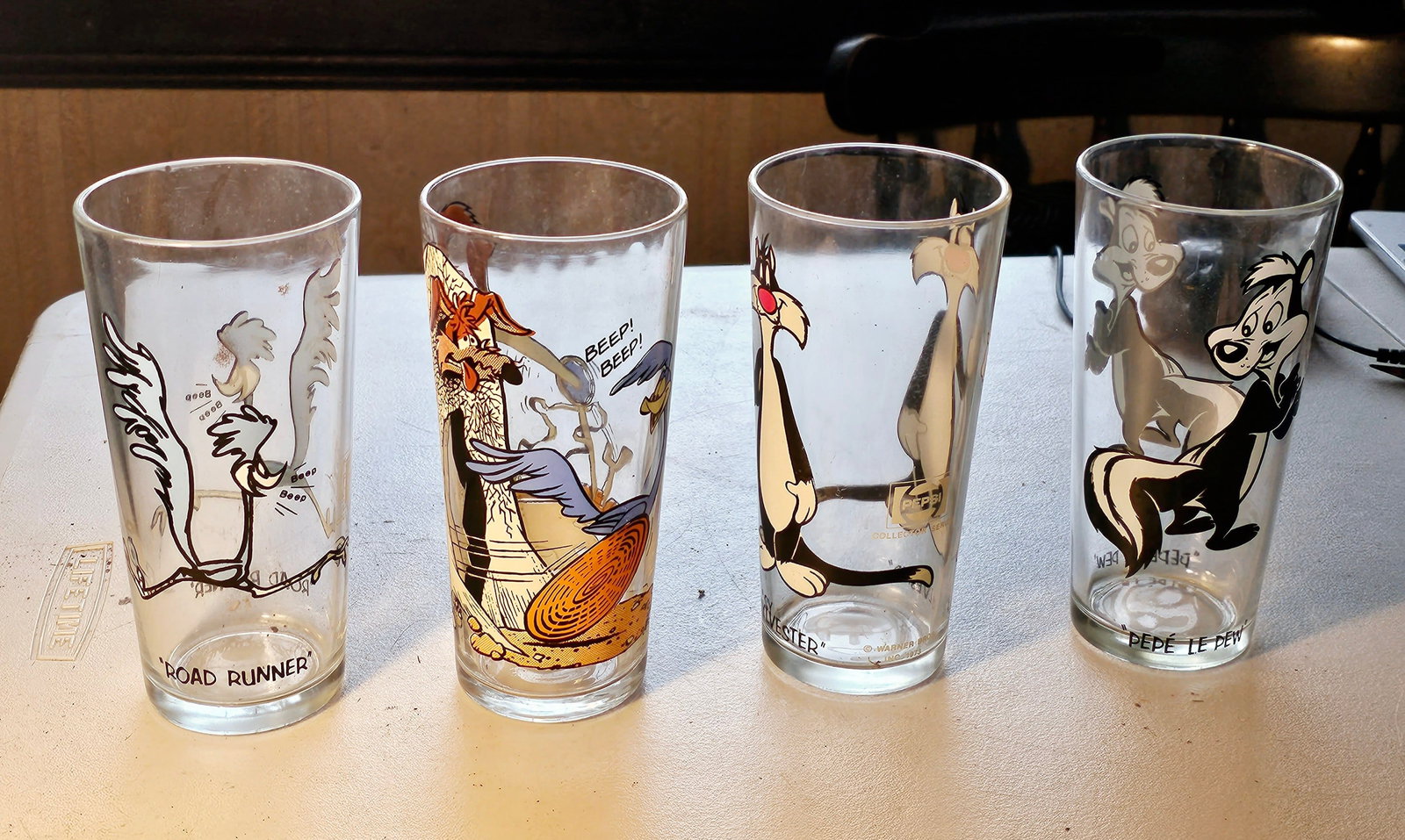 1973 Pepsi Looney Tunes Glasses (1 of 1)