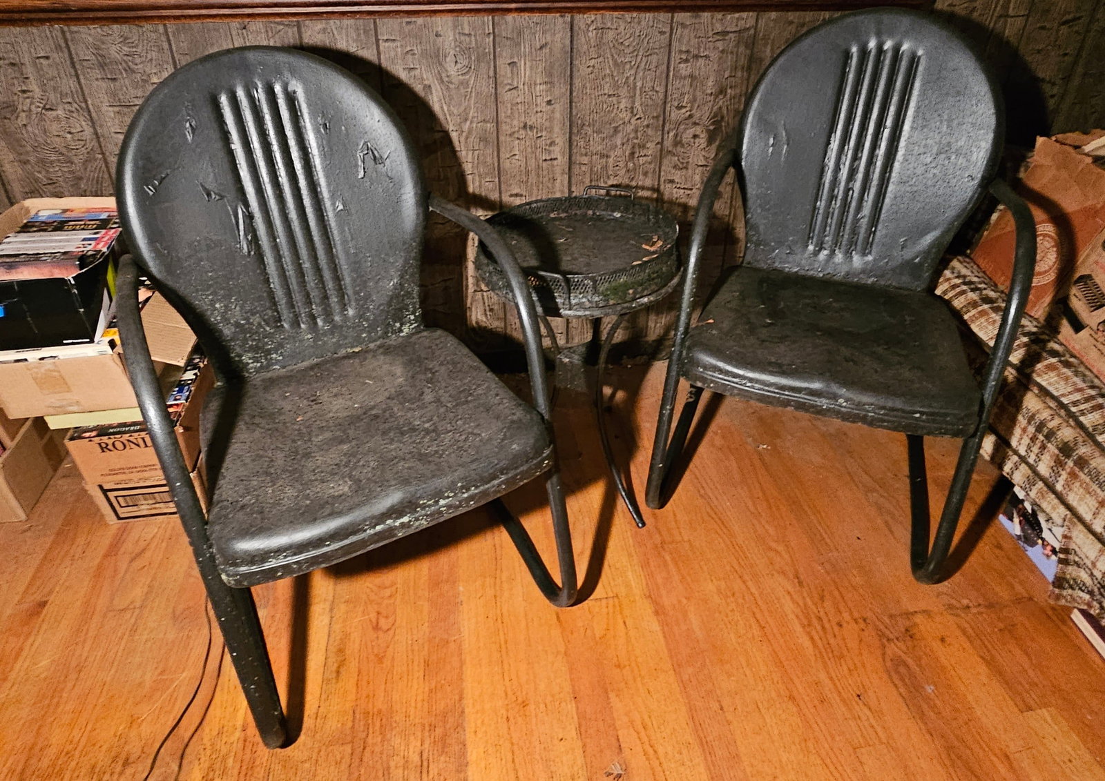 Painted Midcentury Metal Chairs and Table: Painted Midcentury Metal Chairs and Table