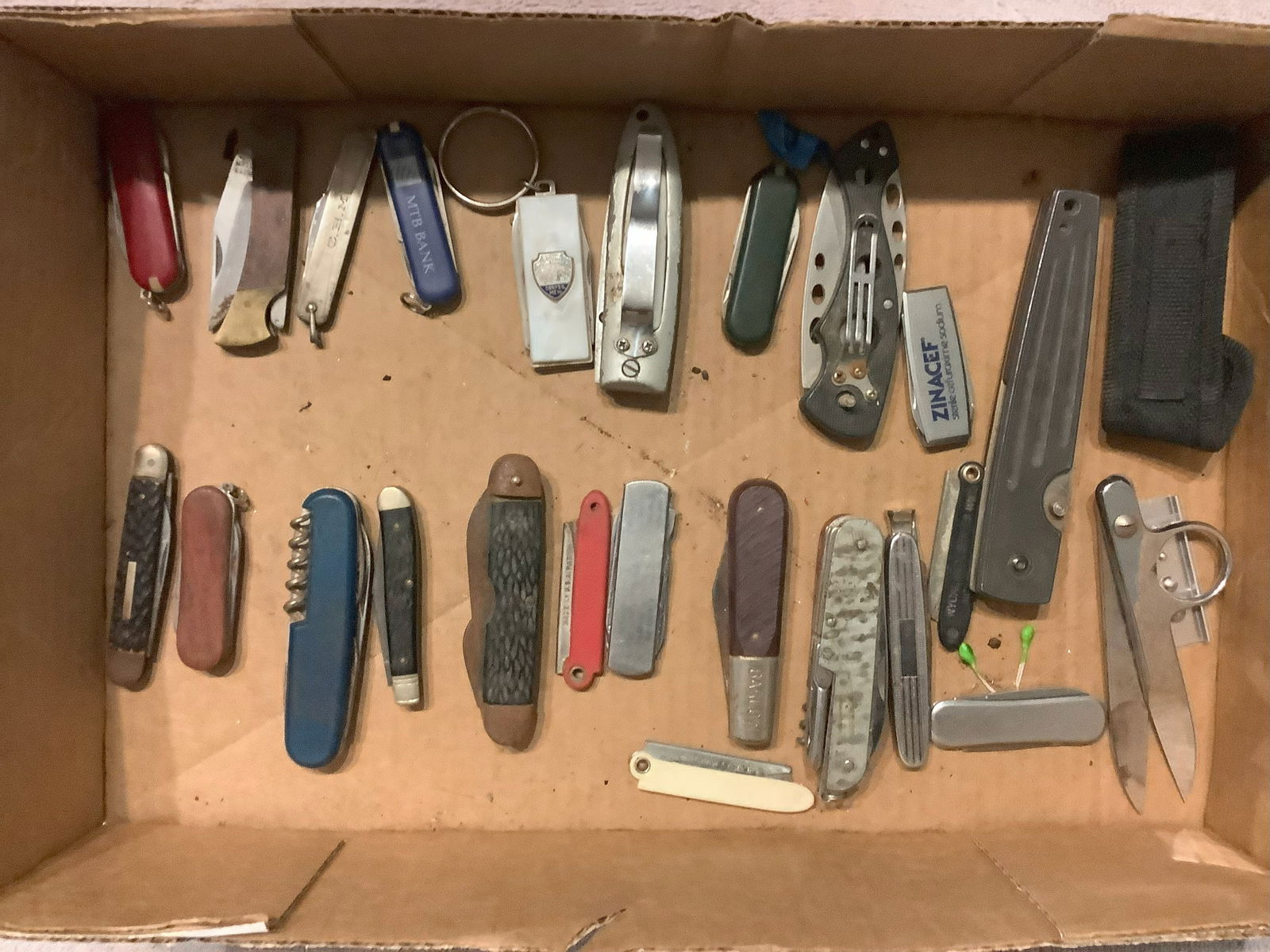 Lot Of Vintage Pocket Knives And More Auction