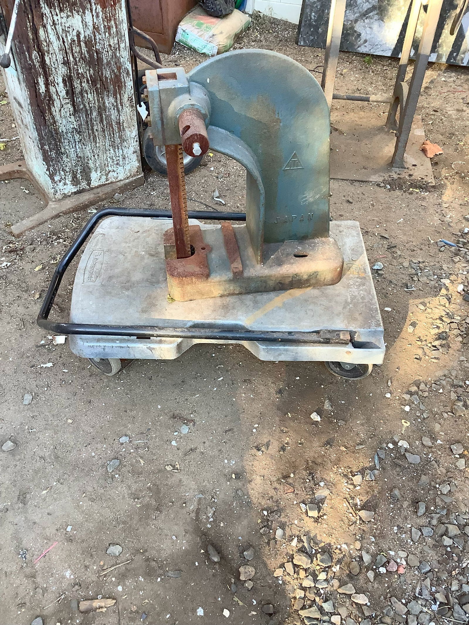 Baldor Monster Buffer Machine (1 of 1)