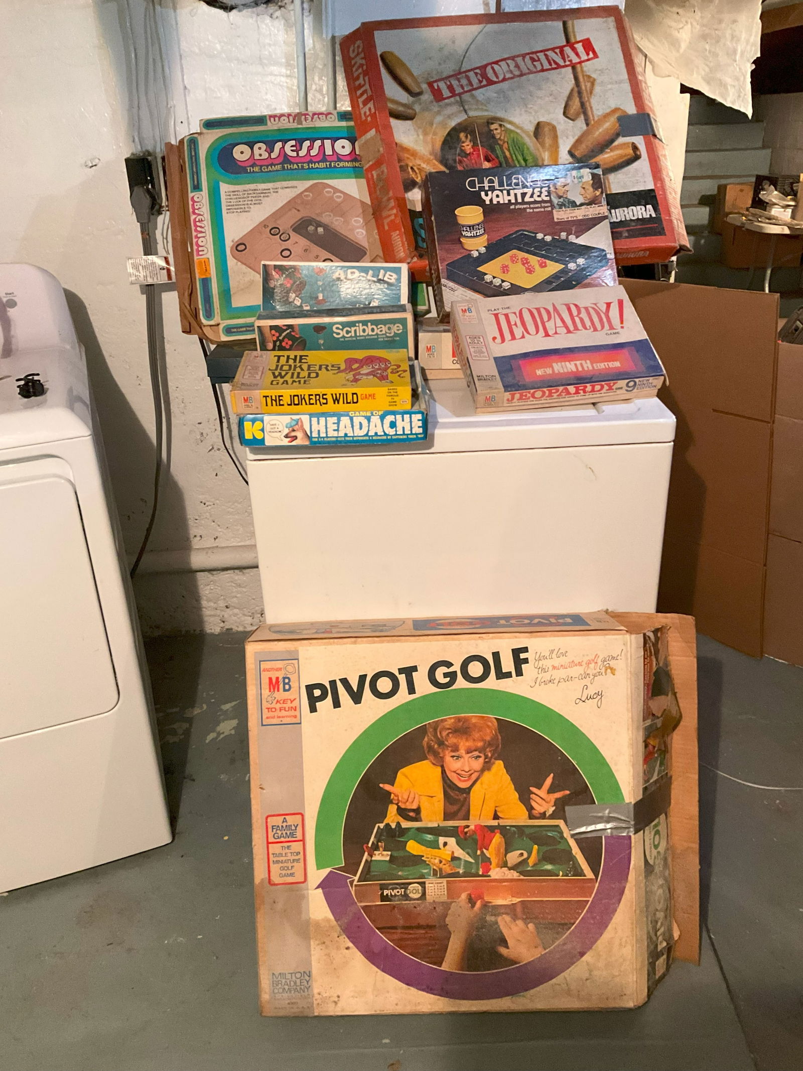 Magnalite Roast and Bake Pan Wagner Ware, Sebring Pottery Plate with 22k Warranted Gold, Salt (1 of 1)