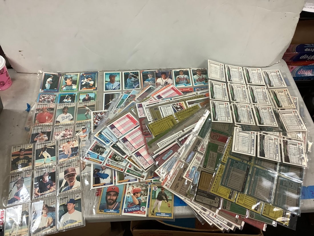 Lot of Pages of Baseball Cards Various Years (1 of 1)