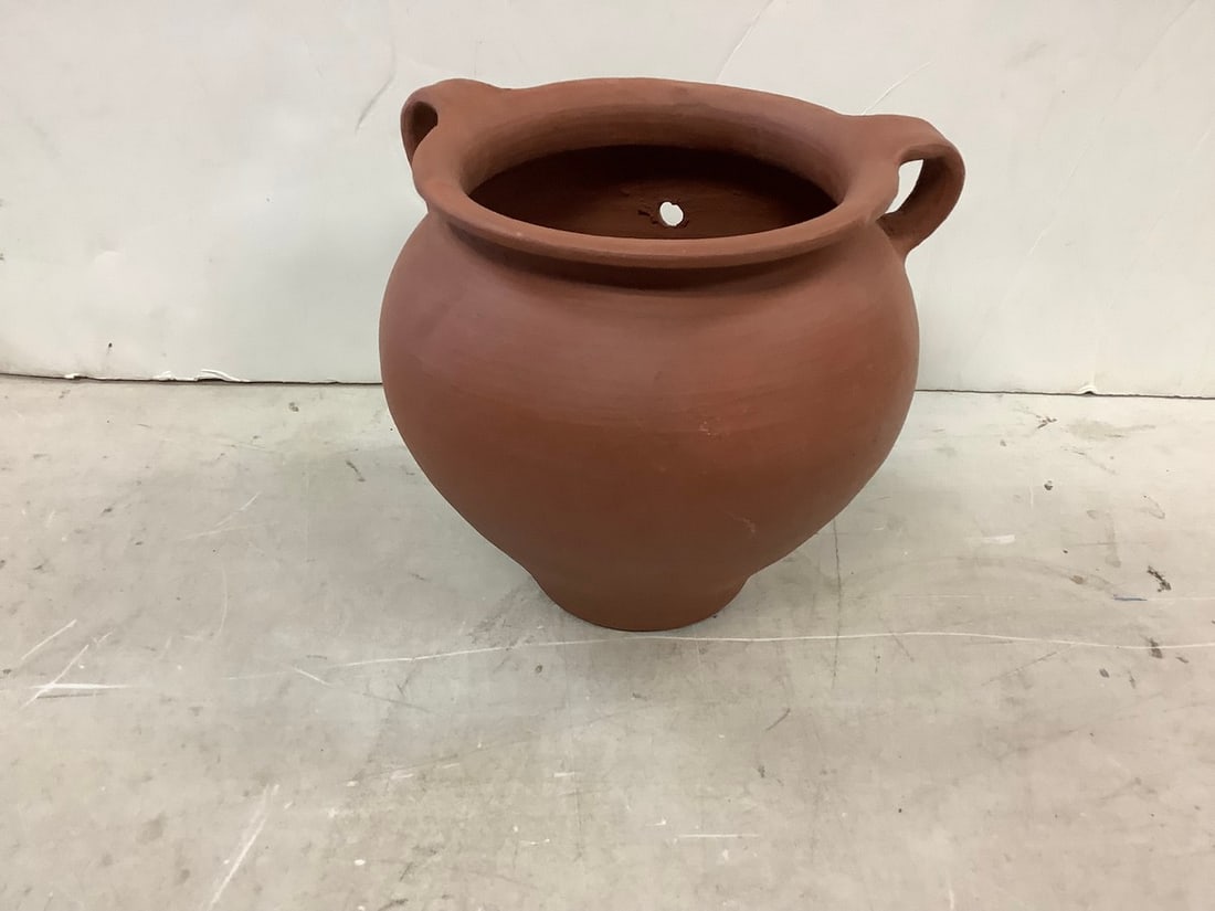 Clay Pot: Clay Pot