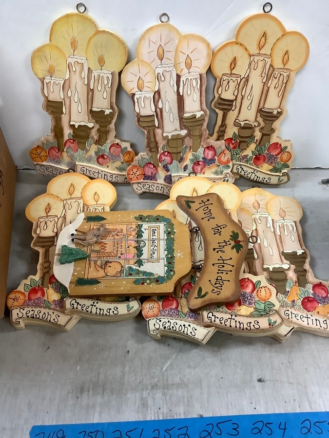 Wooden Hanging Christmas Decorations 12" (1 of 1)