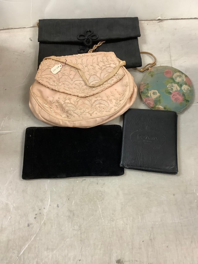 Prada and other Pocketbooks: Prada and other Pocketbooks