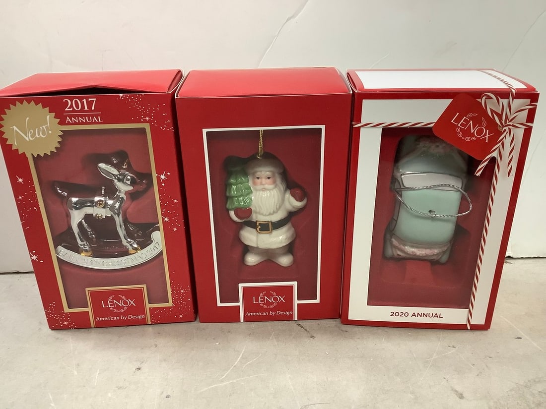 Lot of Lenox christmas ornaments (1 of 1)