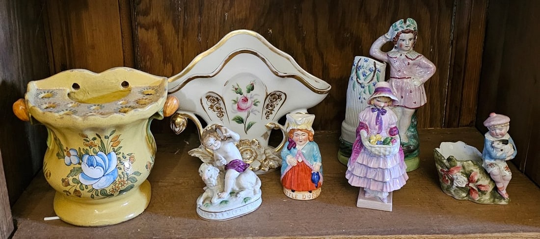 Vintage Ceramics, Figurines (1 of 1)