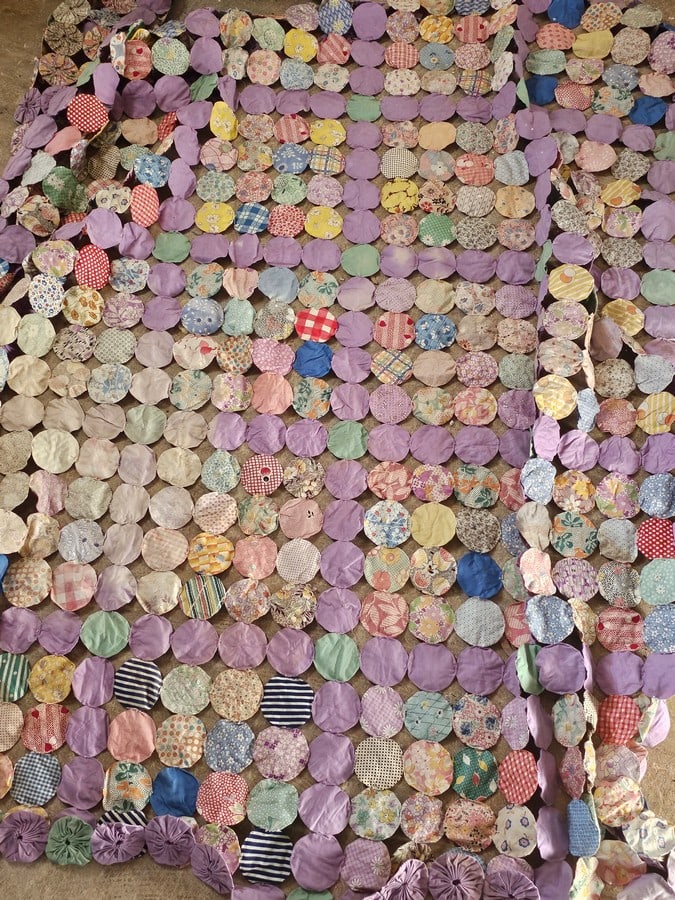 Vintage Handmade Quilt: needs cleaning
