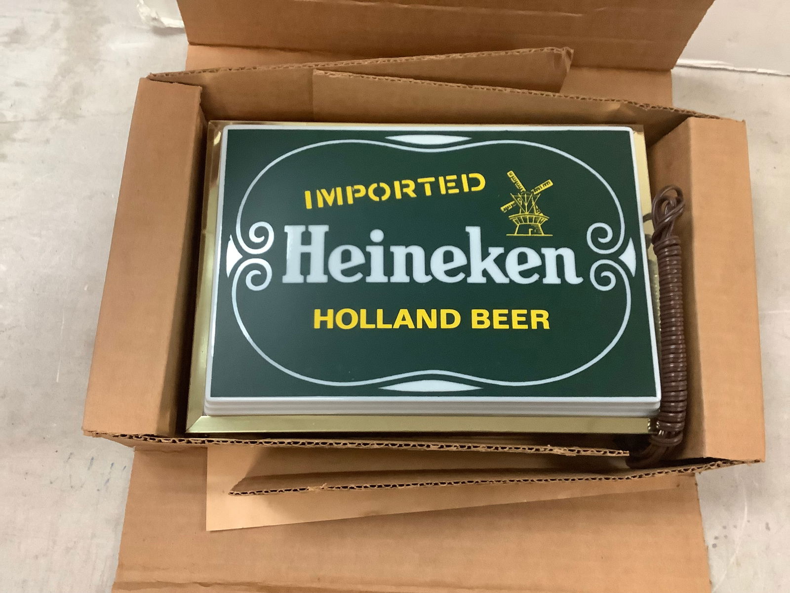 Heineken beer sign 11x8 (1 of 1)