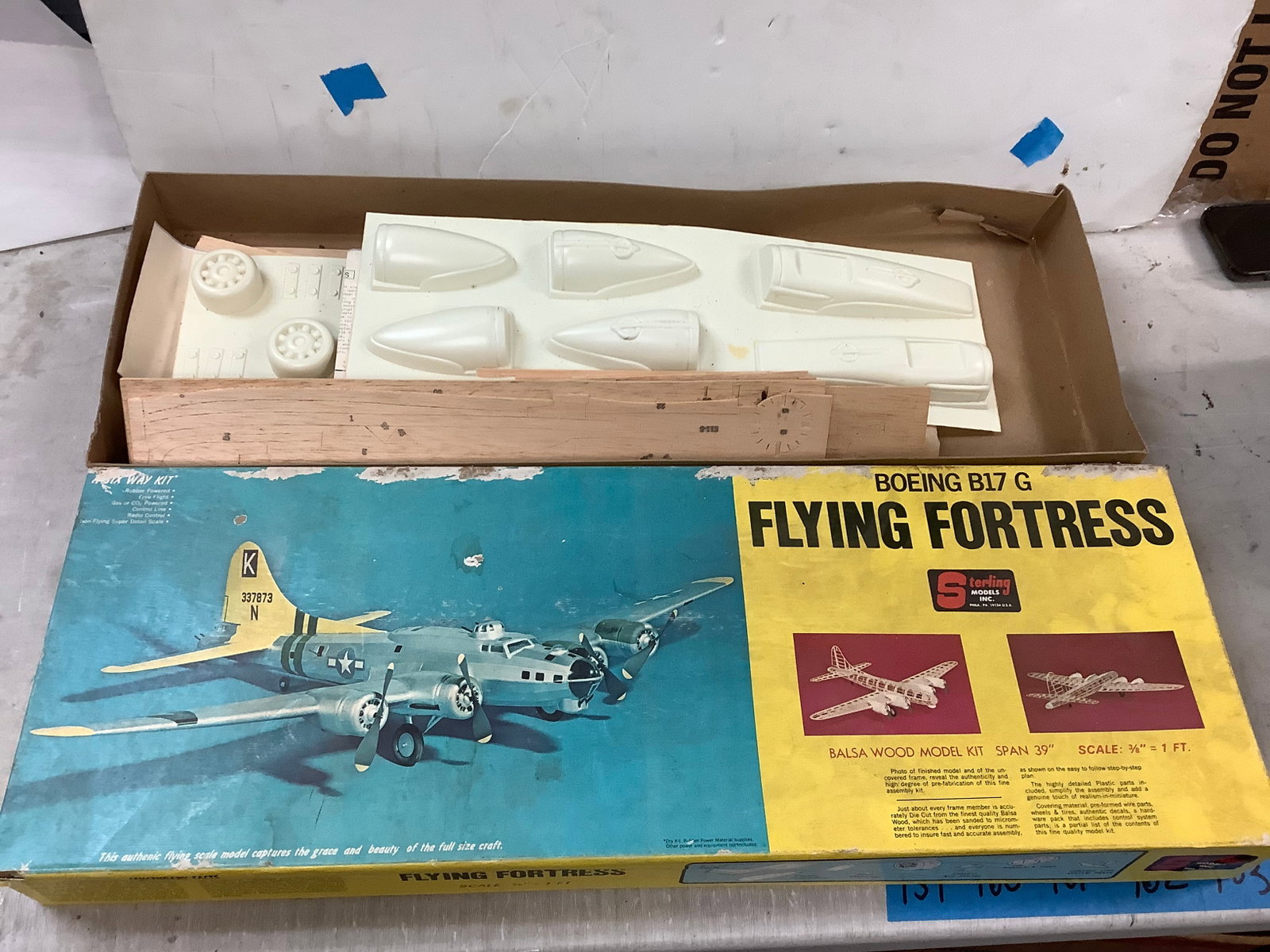 Boeing B17 G Flying Fortress: Boeing B17 G Flying Fortress