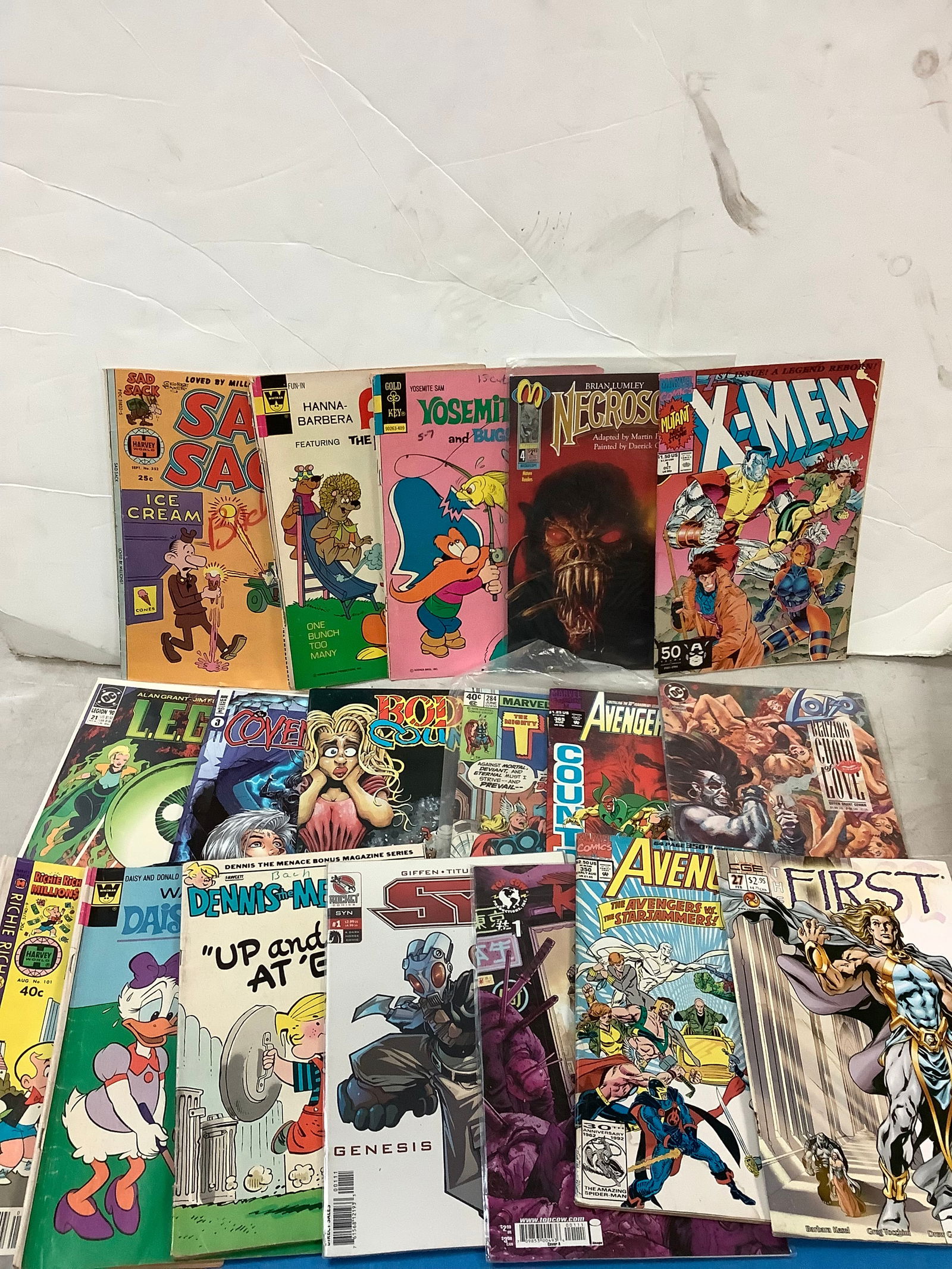 Lot of vintage comics(Avengers, X-men,and more) (1 of 1)