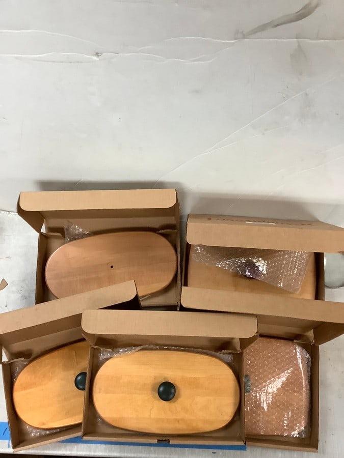 Lot of LONGABERGER wood lids for wicker baskets various sizes and shapes (1 of 1)