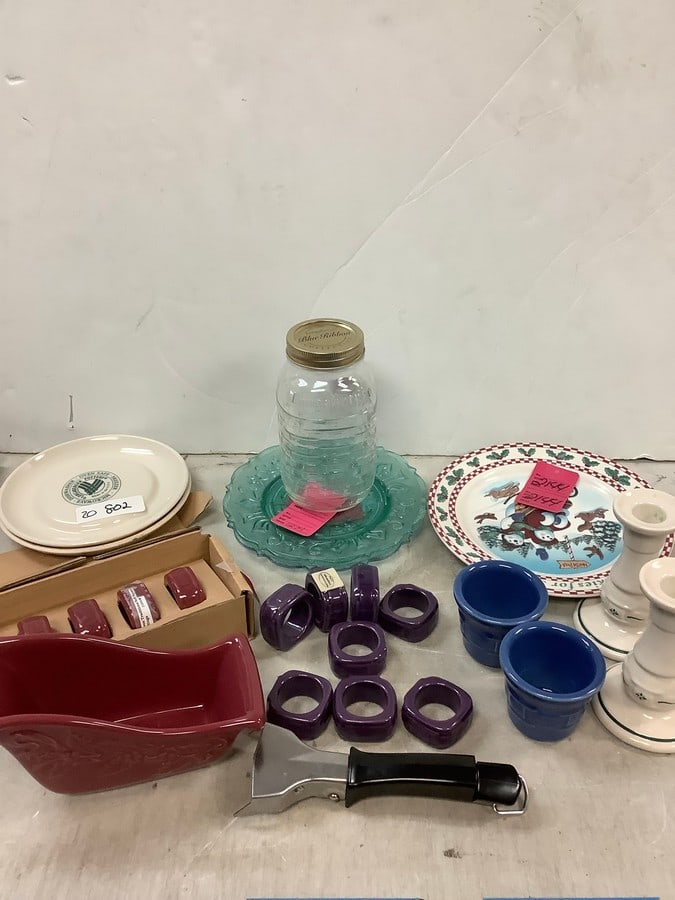 Lot of LONGABERGER candle holders, plates, napkin rings, cups and more (1 of 1)