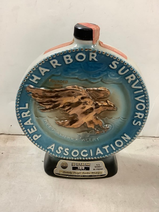 Beam 4/5 quart(80 proof) (1 of 1)