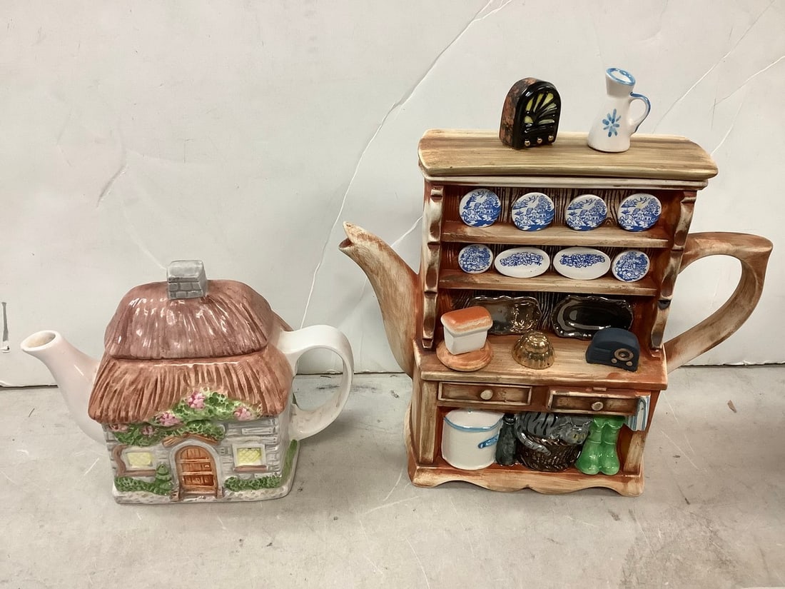 The pottery ceramic teapots (tallest 10in.) (1 of 1)