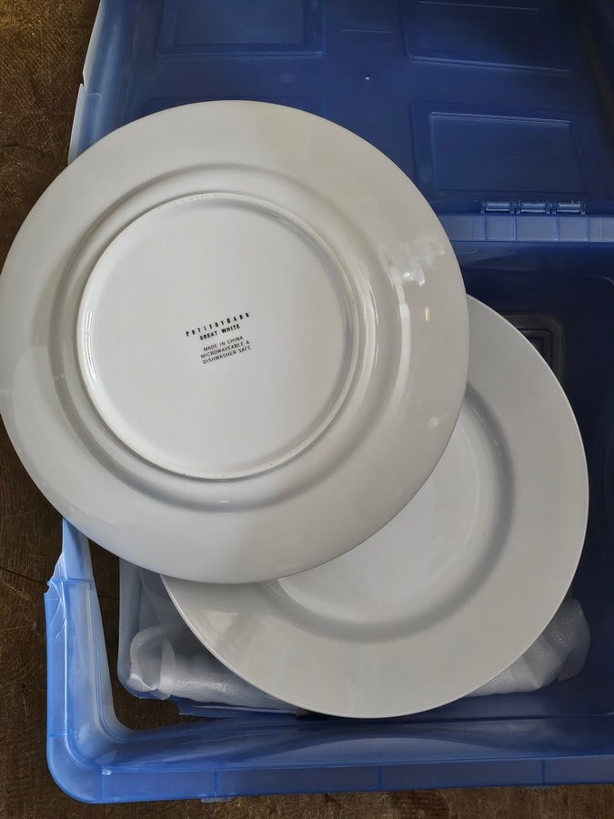 Set of (12) Pottery Barn "Great White pattern large dinner plates (1 of 1)