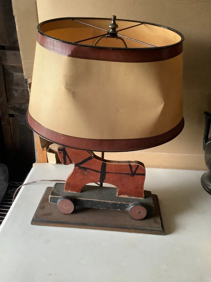 vintage folk art lamp 18 inches tall (1 of 1)