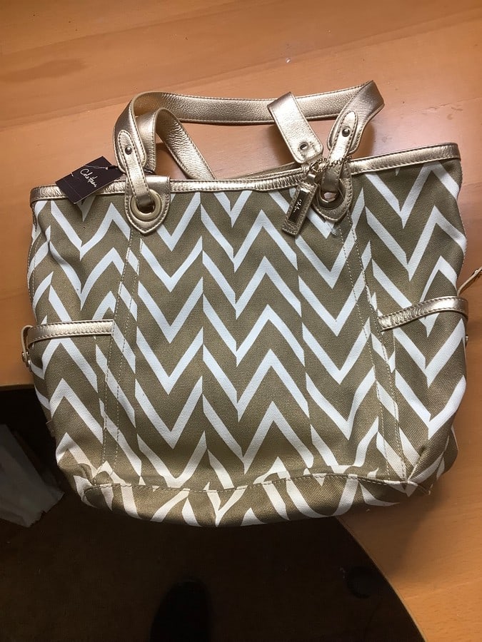 NEW Cole Haan pocketbook with tag: NEW Cole Haan pocketbook with tag