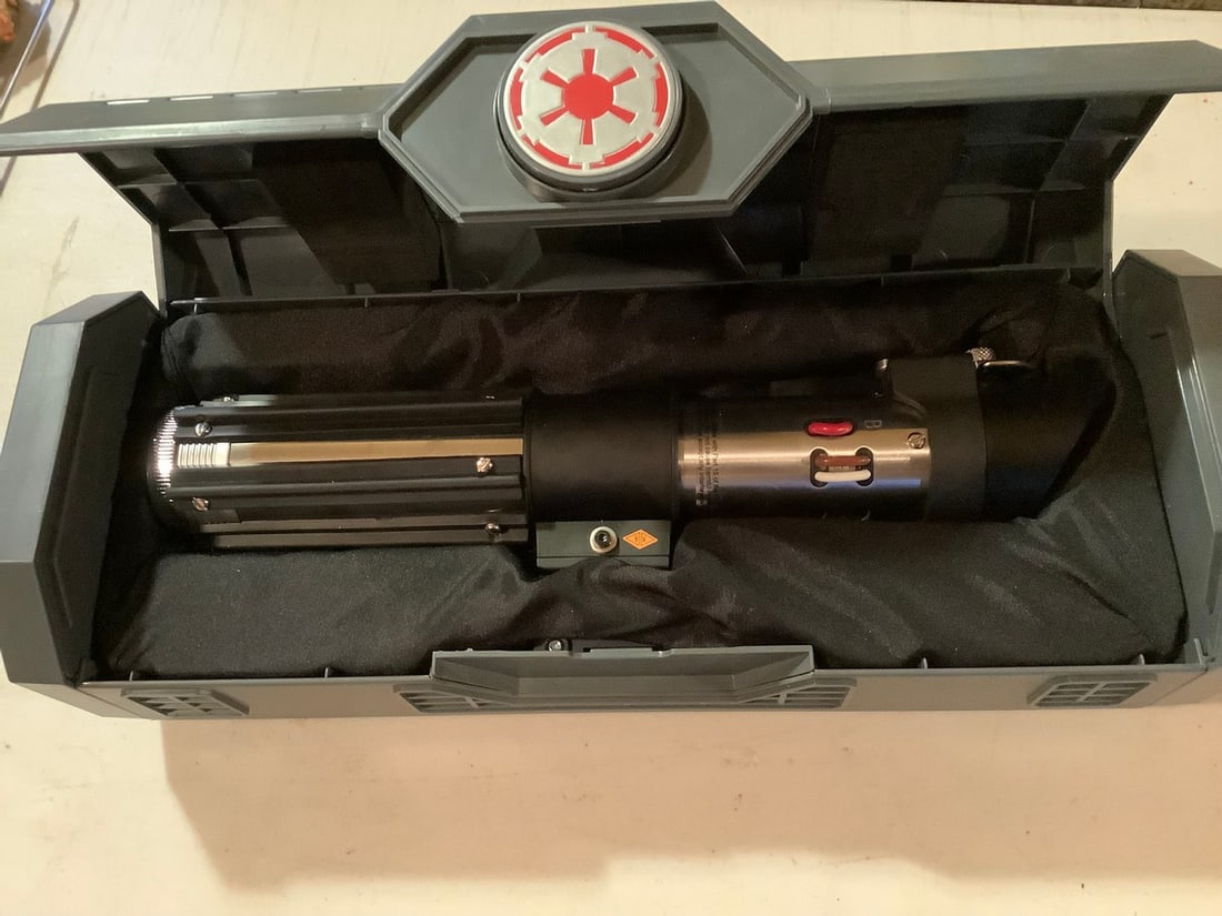 disney world metal light saber amazing find (1 of 1)