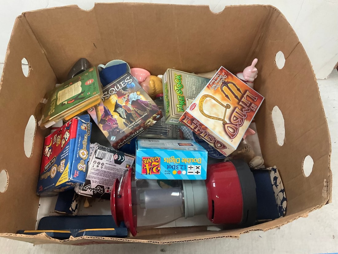 Lantern, Michigan Doorstopper, Toys and Games: Lantern, Michigan Doorstopper, Toys and Games