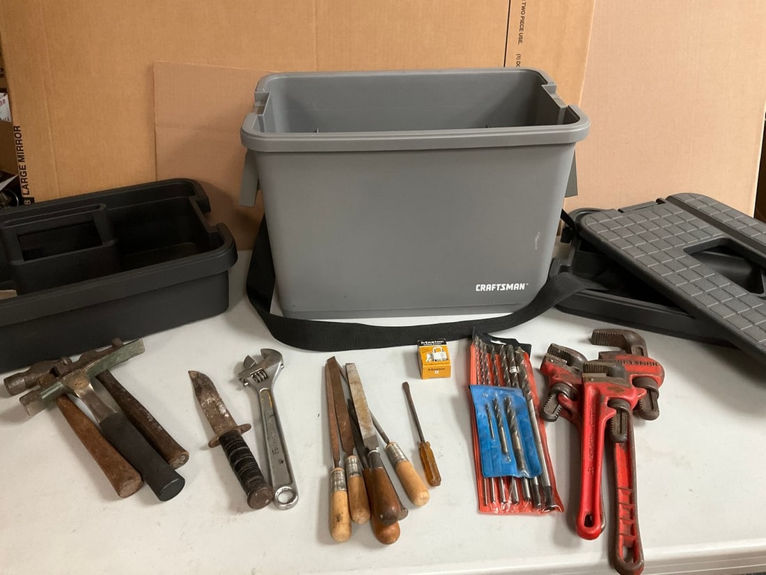 Craftsman toolbox with assorted tools (1 of 1)