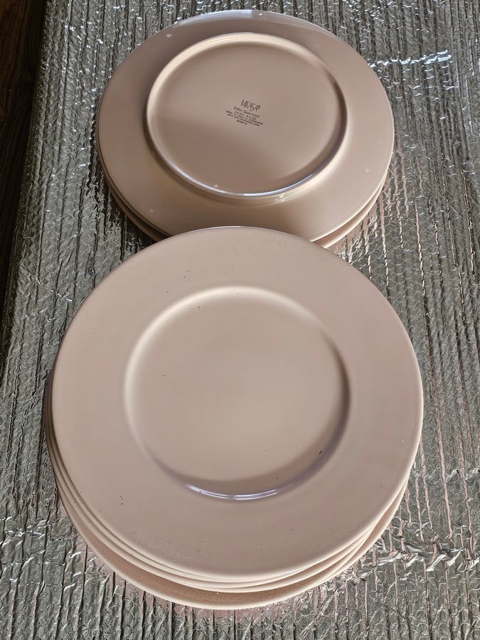 9 Mikasa Color Spectrum Rose Dishes 12.5" diameter: 9 Mikasa Color Spectrum Rose Dishes 12.5" diameter