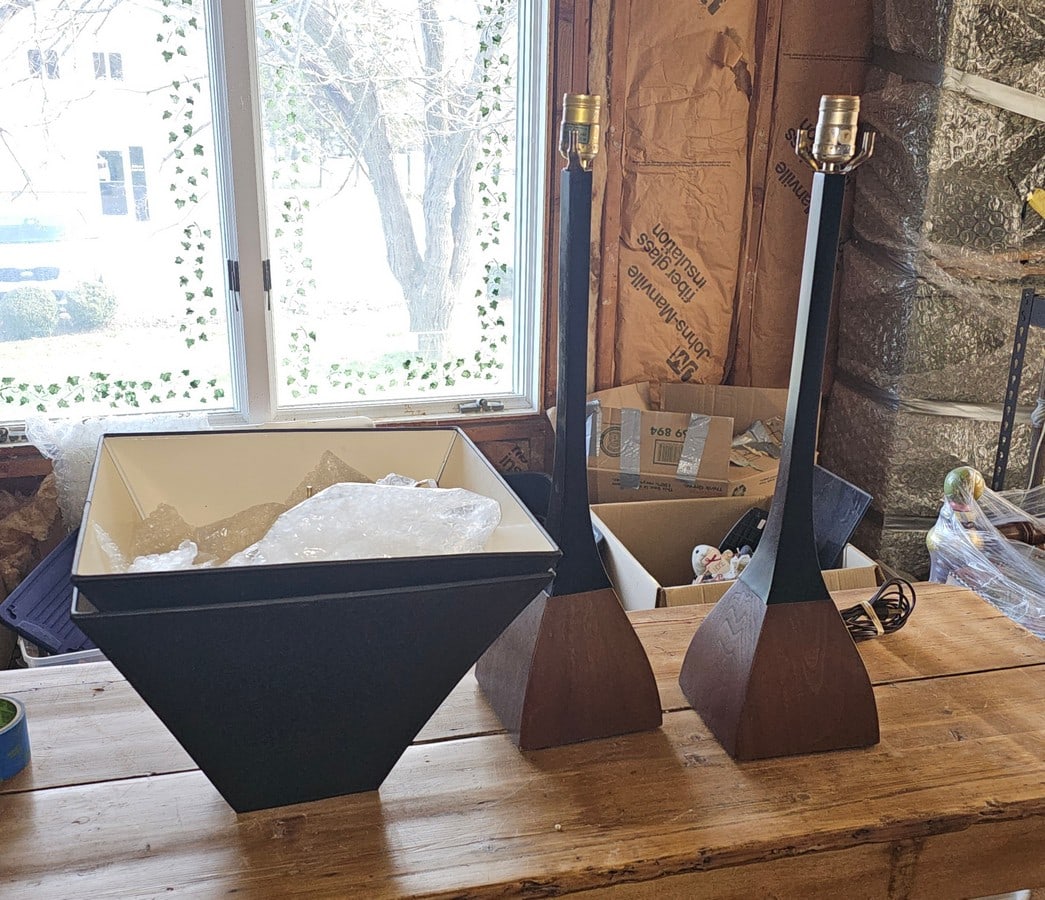 Contemporary Black Metal and Wood Lamps with Shades base 24x6x6" (1 of 1)