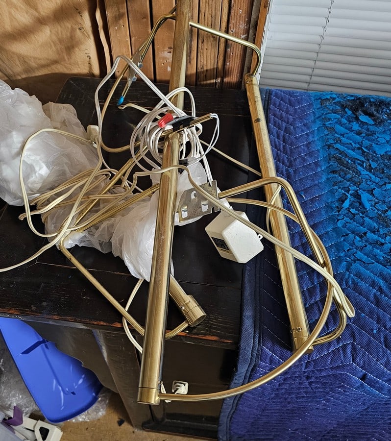 Wall Art Brass Lights Untested (1 of 1)