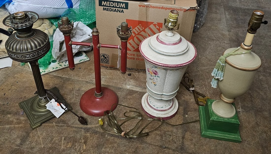 Vintage and Antique Lamps: Vintage and Antique Lamps