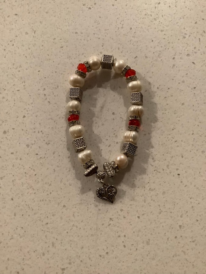 Heart bracelet: Heart bracelet