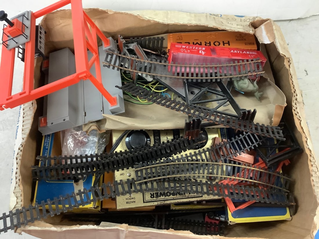Lot of Model Train Cars, Train Tracks, Twin Power Master Switch (1 of 1)