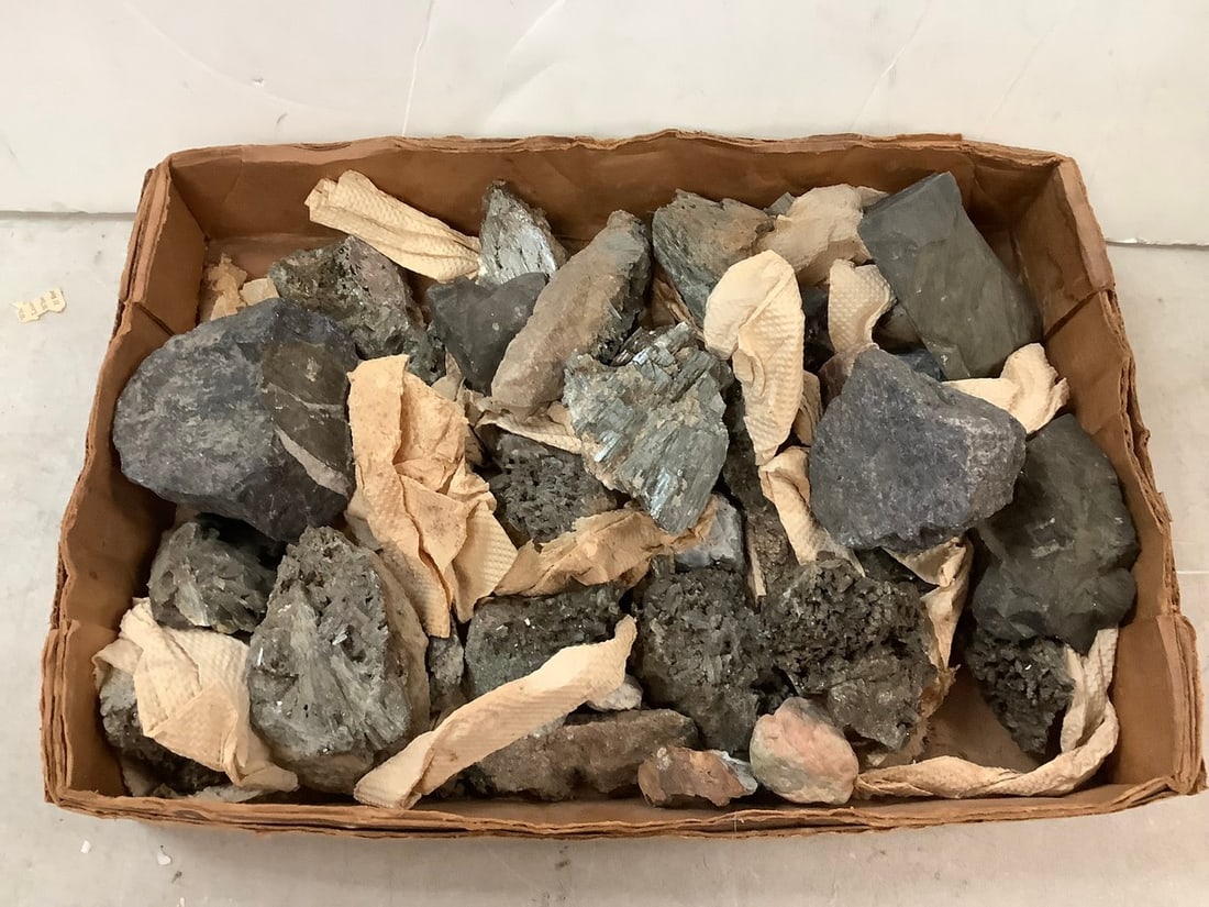 Lot of Rocks and Minerals: Lot of Rocks and Minerals