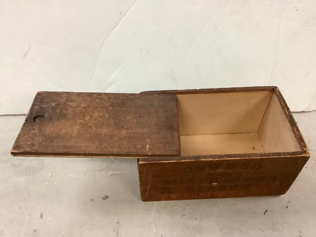 Vintage Wood Box 5 1/2x11 1/2x7.25" (1 of 1)
