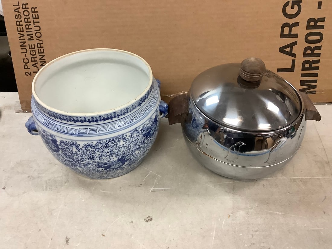 MCM Penguin Ice Bucket and Oriental Planter 7" (1 of 1)