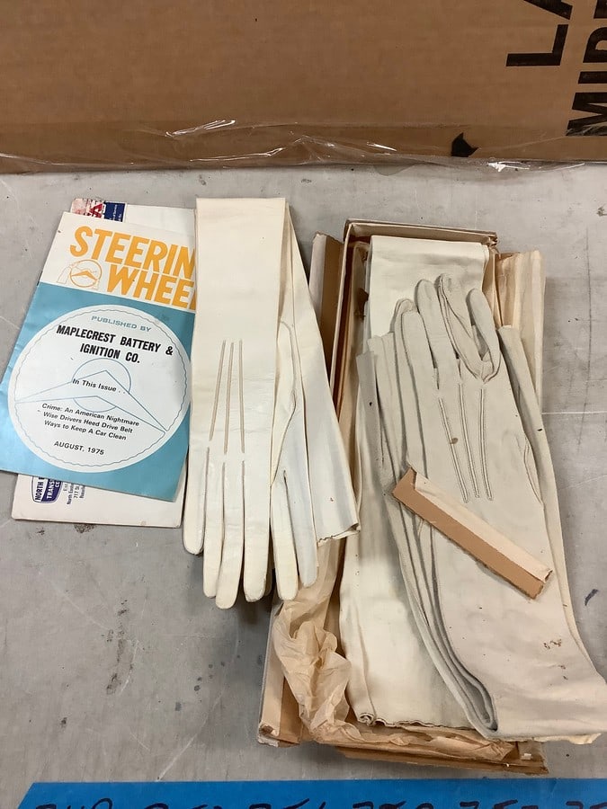 Nos lady's evening gloves and more: Nos lady's evening gloves and more