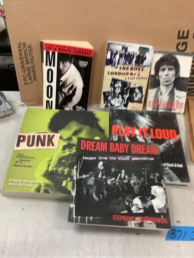 Large lot of rock n roll books (1 of 1)