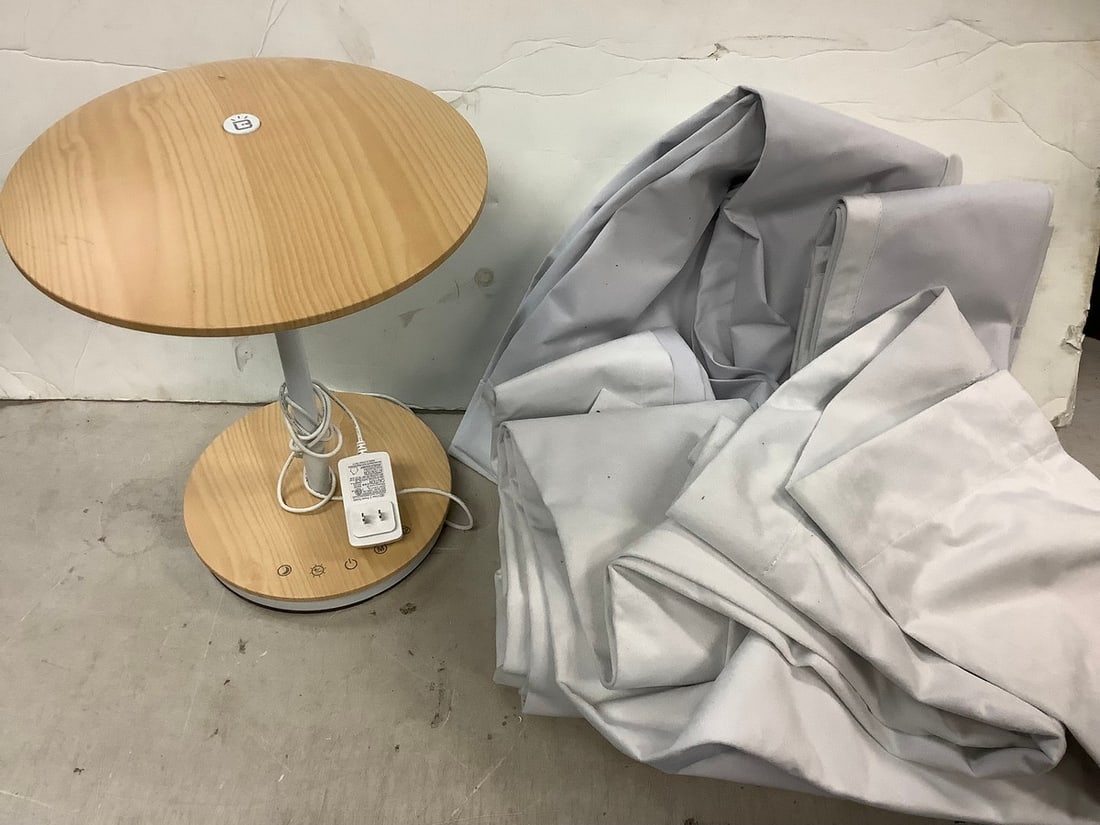 Lot of shower curtains and lamp fixture: Lot of shower curtains and lamp fixture