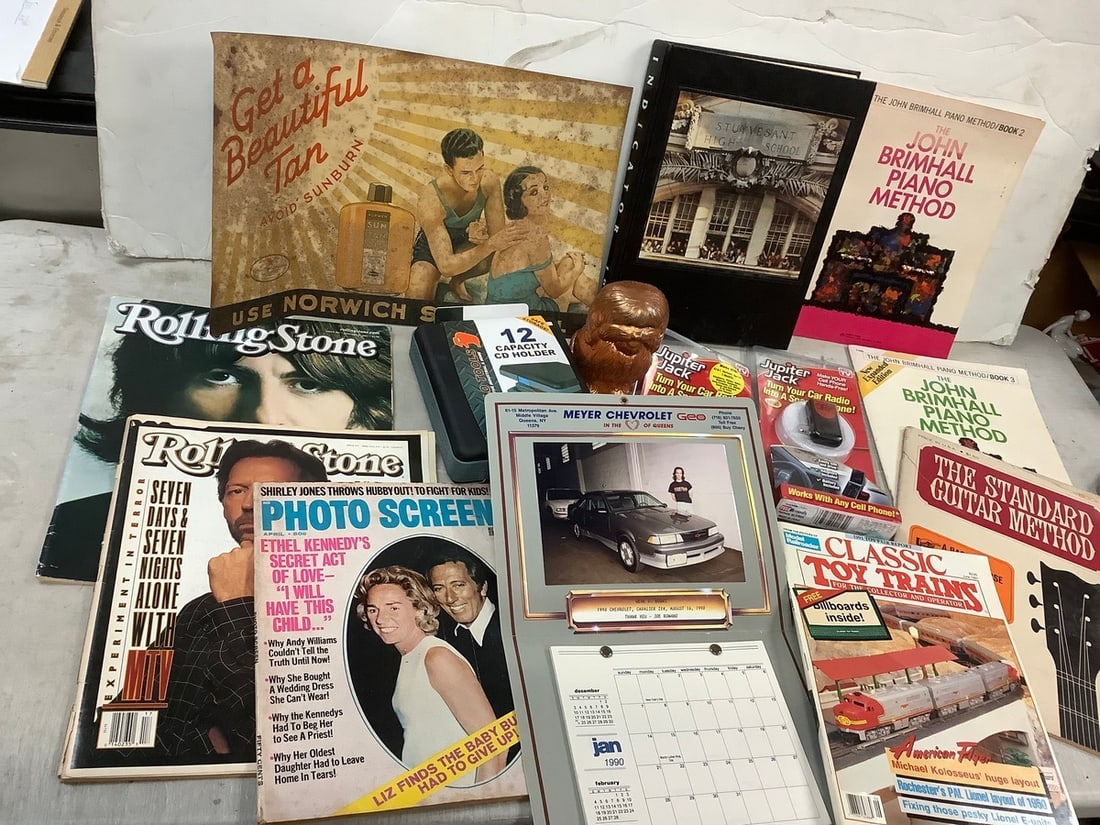 Lot of vintage music books(piano, guitar, and more, Rolling stones magazine, and more): Lot of vintage music books(piano, guitar, and more, Rolling stones magazine, and more)