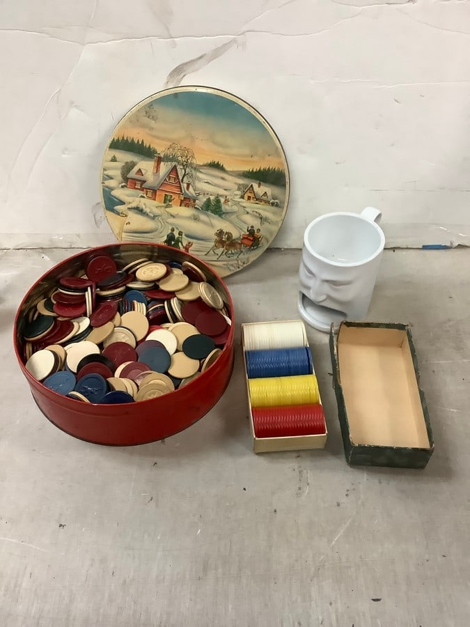 Face Mug, Vintage Poker Chips: Face Mug, Vintage Poker Chips